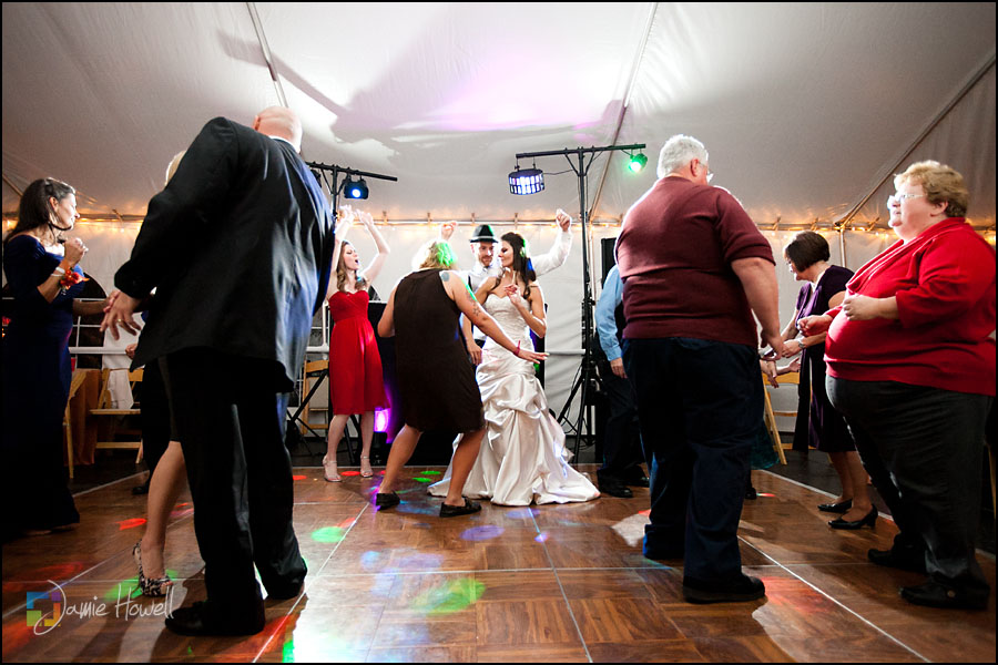 Cellars at Betty's creek wedding