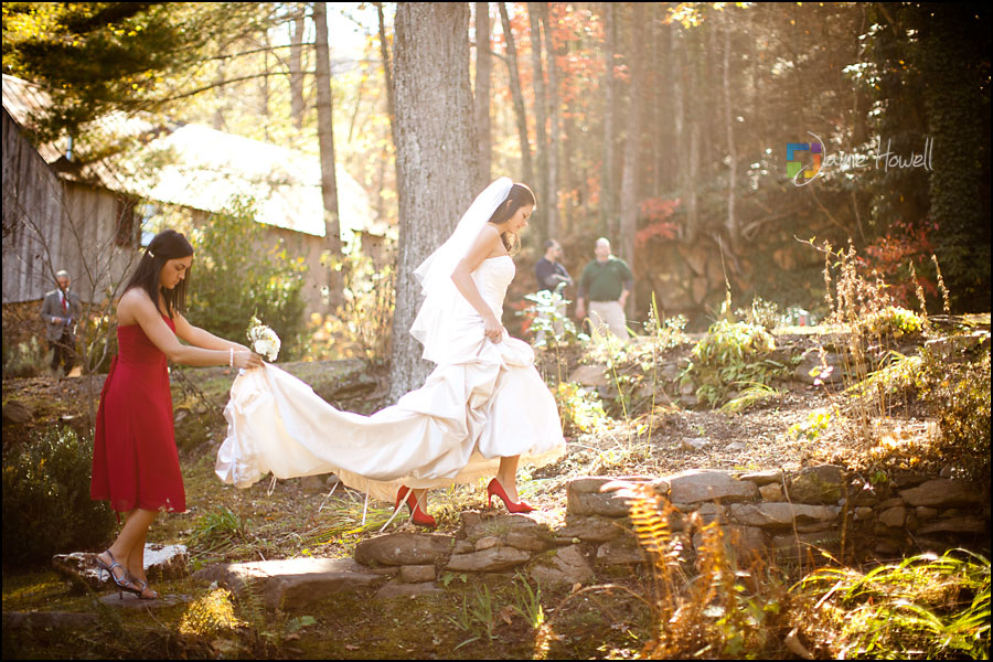 Cellars at Betty's creek wedding