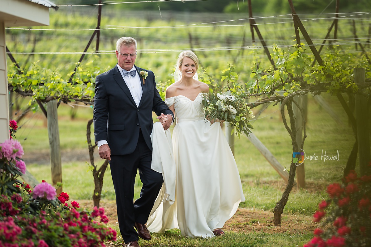 Frogtown Cellers Winery Wedding (28)