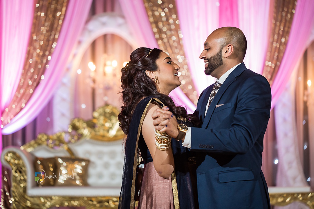 Signature Ballroom Indian wedding reception (21)