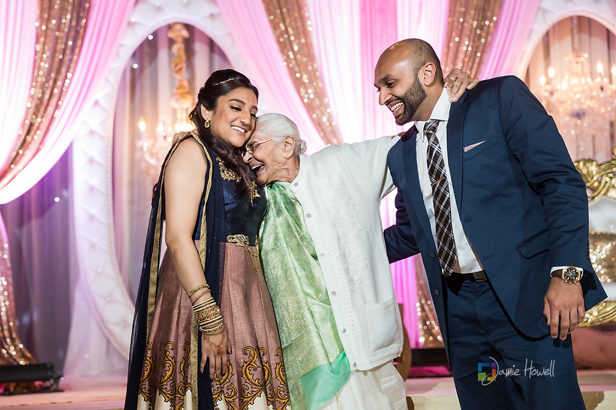 Signature Ballroom Indian wedding reception (26)