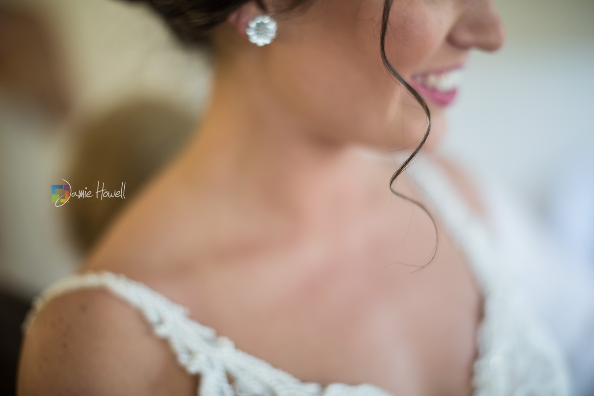 Bridge View Barn Wedding (10)