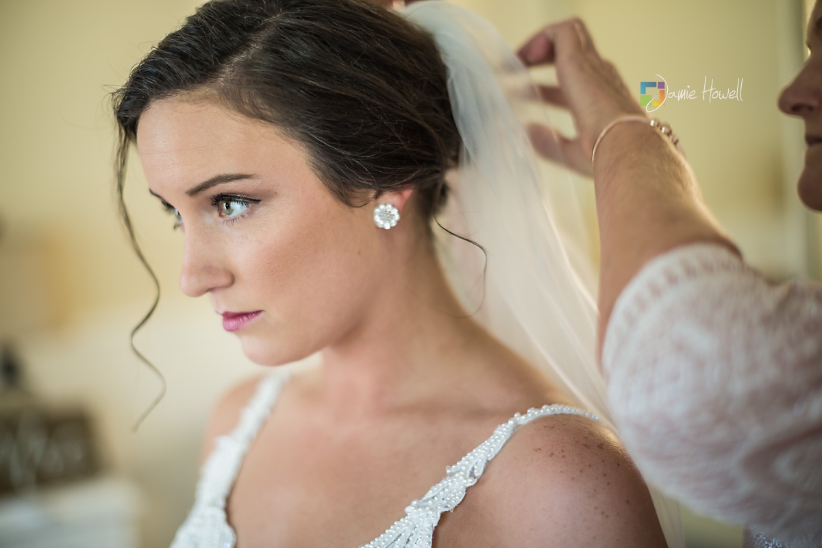 Bridge View Barn Wedding (11)