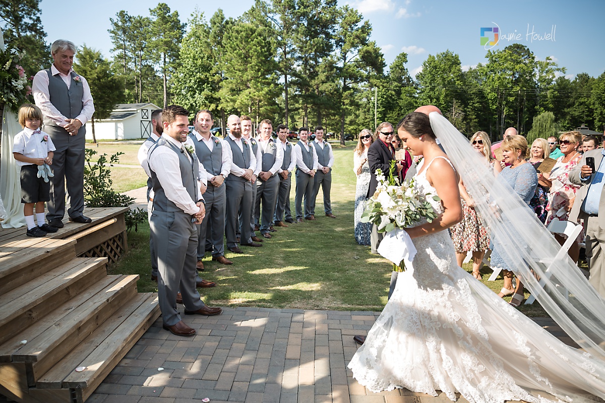 Bridge View Barn Wedding (27)