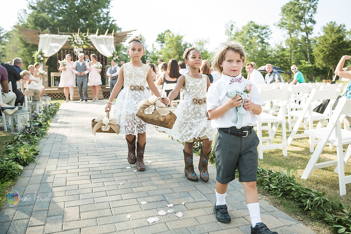 Bridge View Barn Wedding (33)