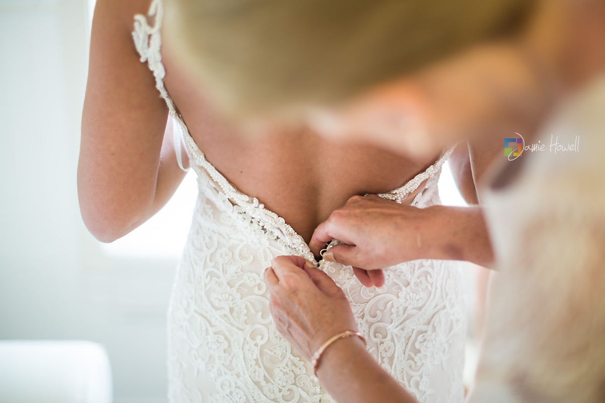 Bridge View Barn Wedding (7)