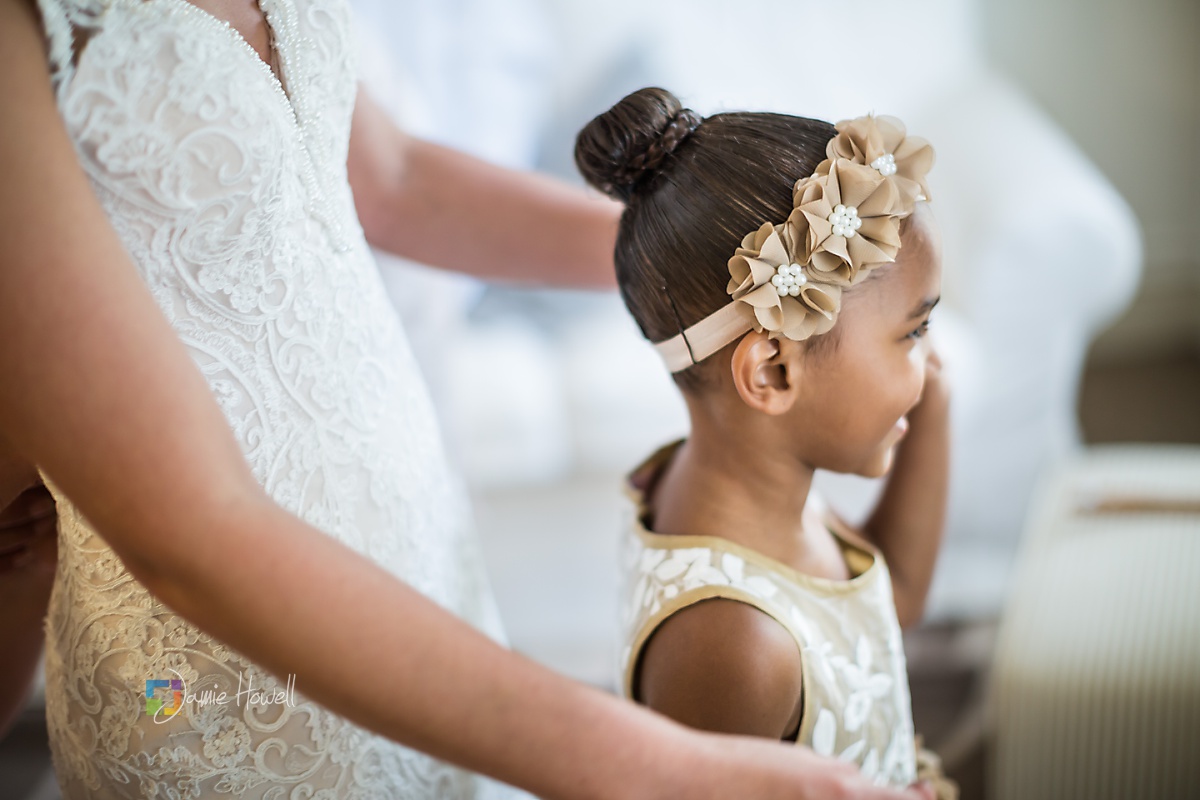 Bridge View Barn Wedding (9)