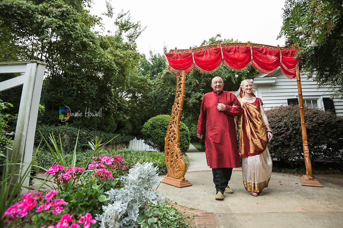 Hilton Marietta Conference Center Indian Fusion Wedding (5)